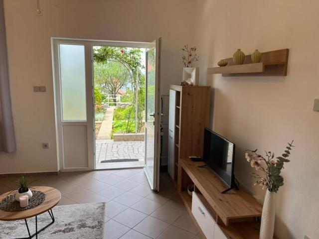 Apartman Laura Dramalj Szoba fotó