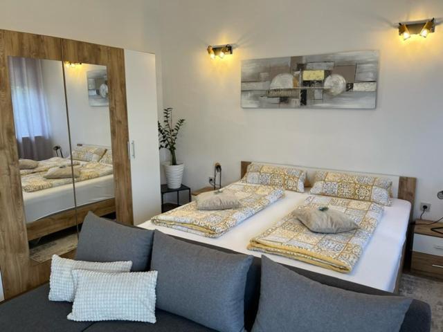 Apartman Laura Dramalj Szoba fotó