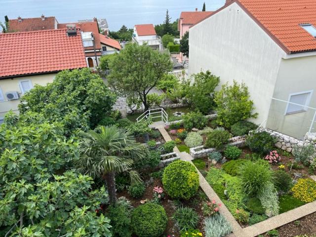 Apartman Laura Dramalj Szoba fotó